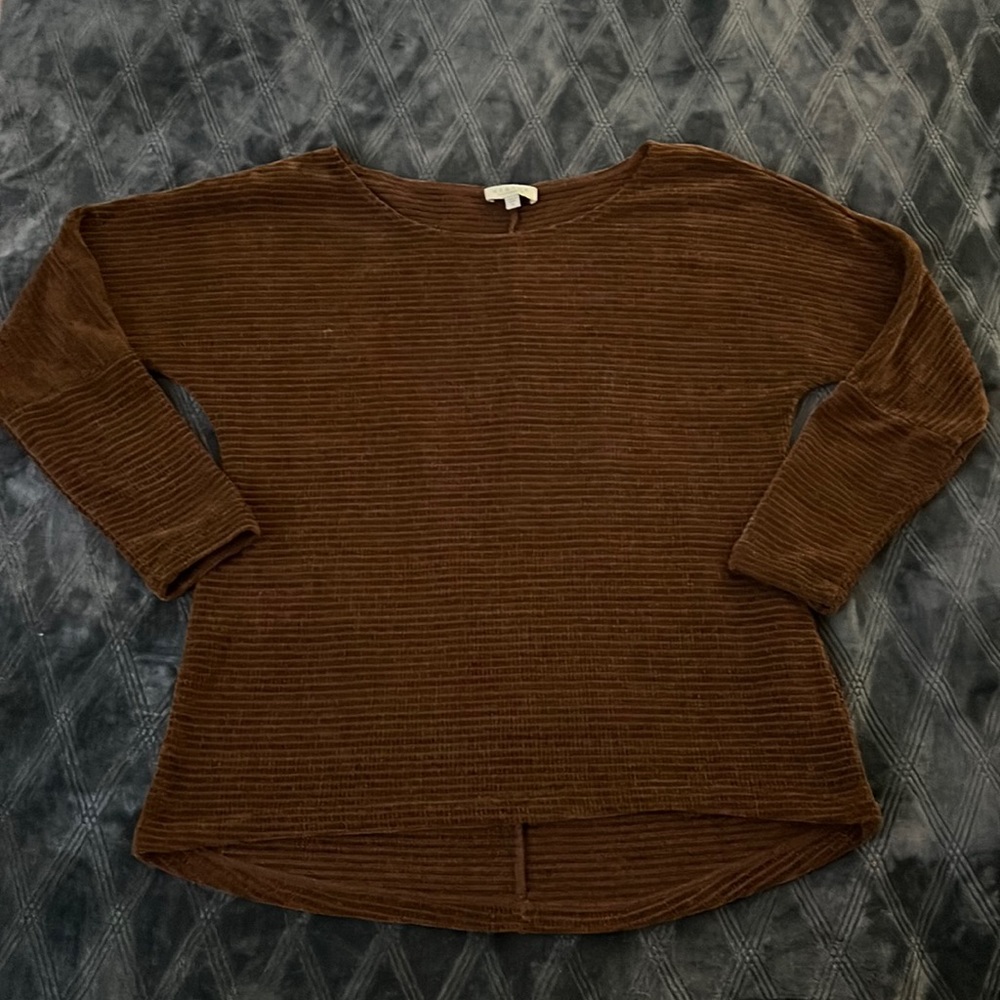 Status by Chenault long sleeve knit
